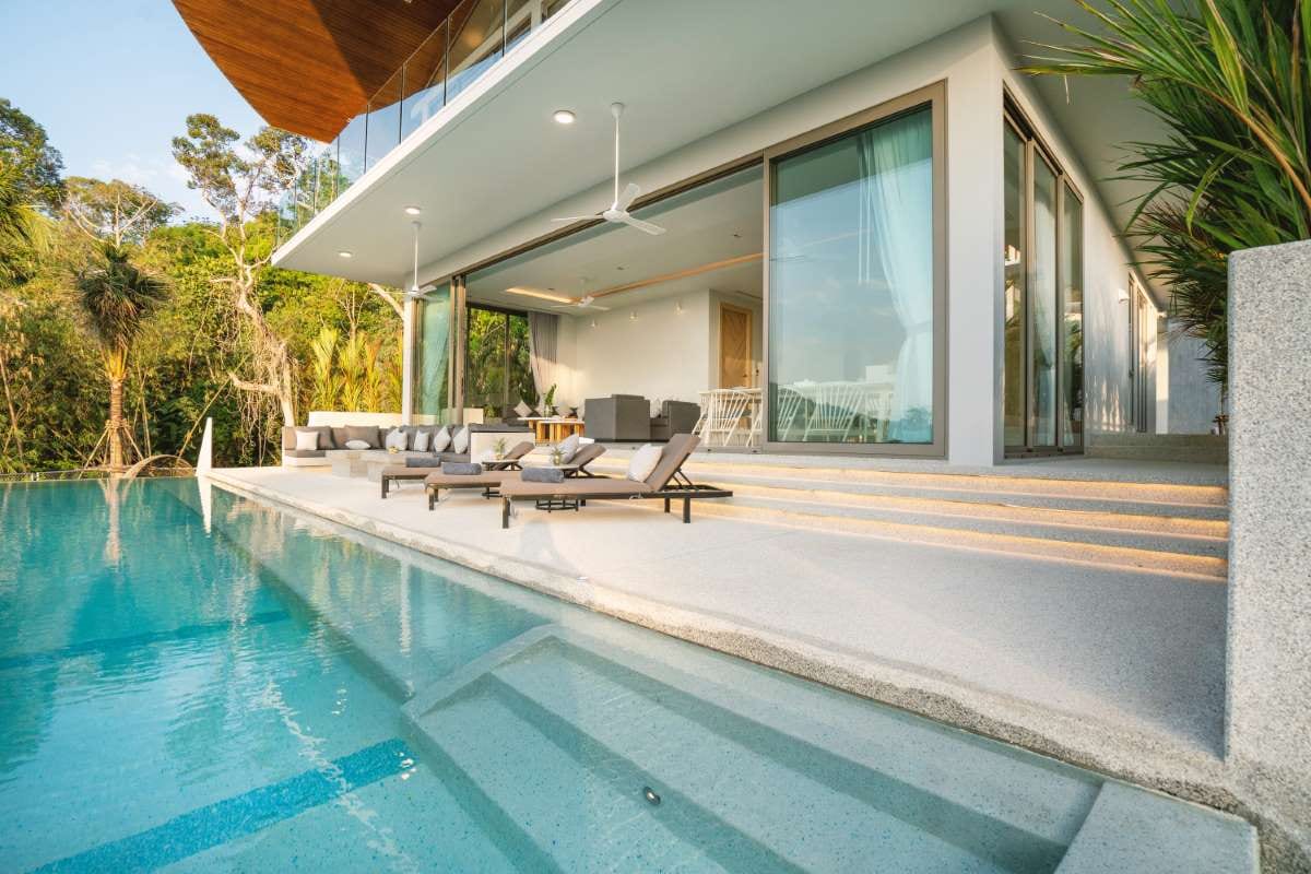 Building a Community of Pool Business Owners in Your Area — pool service business insights