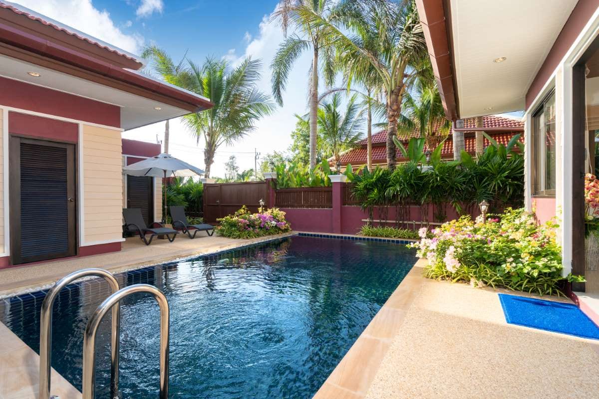 Building a Resilient Business Mindset for New Pool Route Owners — pool service business insights