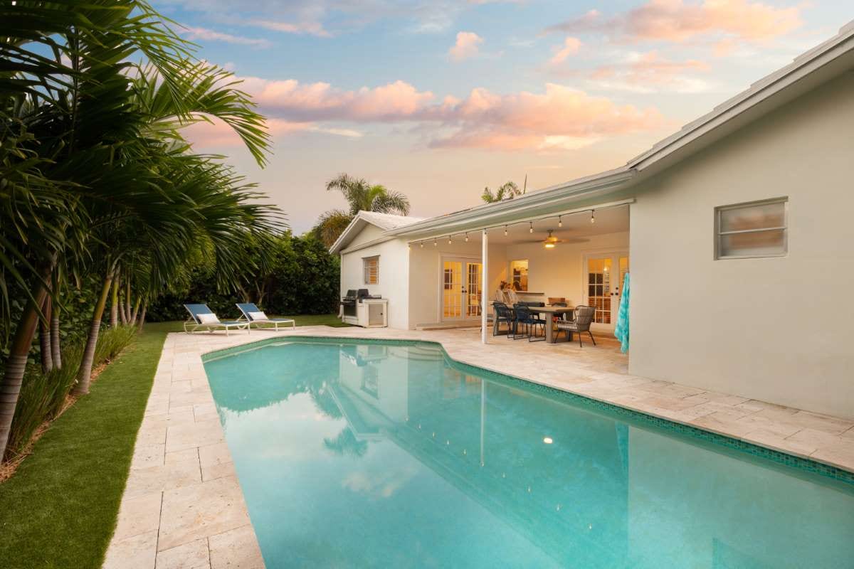 Buy Pool Routes in Gardnerville Ranchos, Whitney, Sun Valley, Laughlin, Cold Springs, NV — pool service business insights