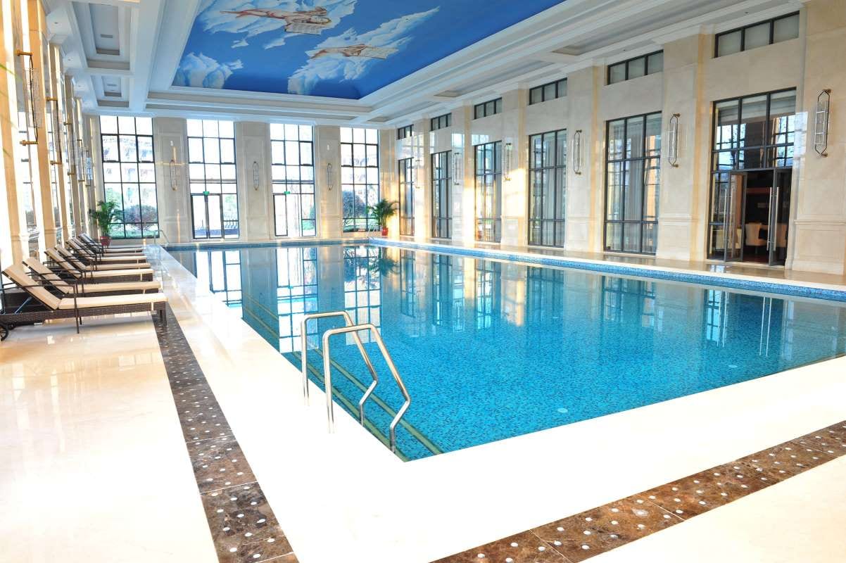 High-Demand Areas for Pool Services in Miami Gardens, Florida — pool service business insights