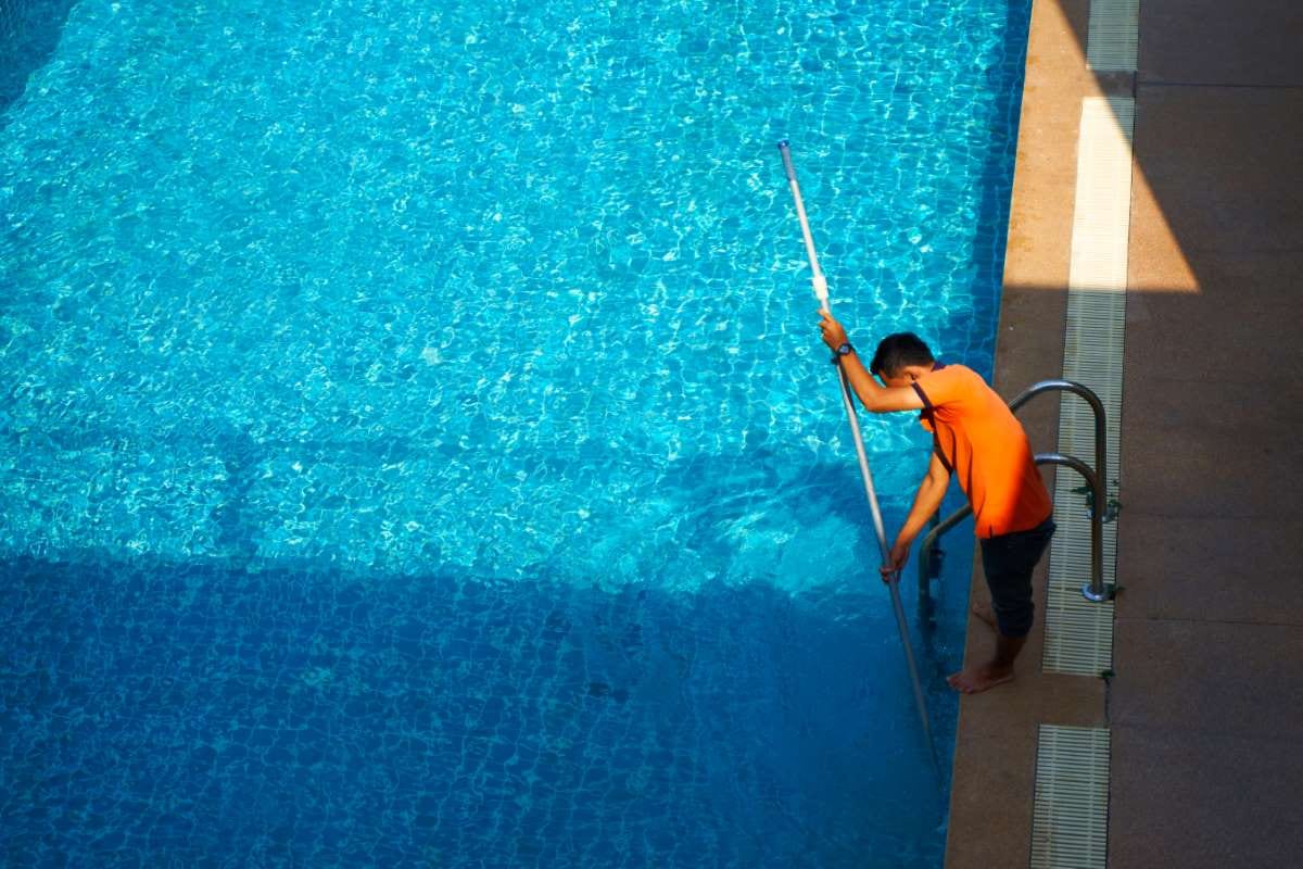 How Proper Tool Care Reduces Technician Expenses — pool service business insights