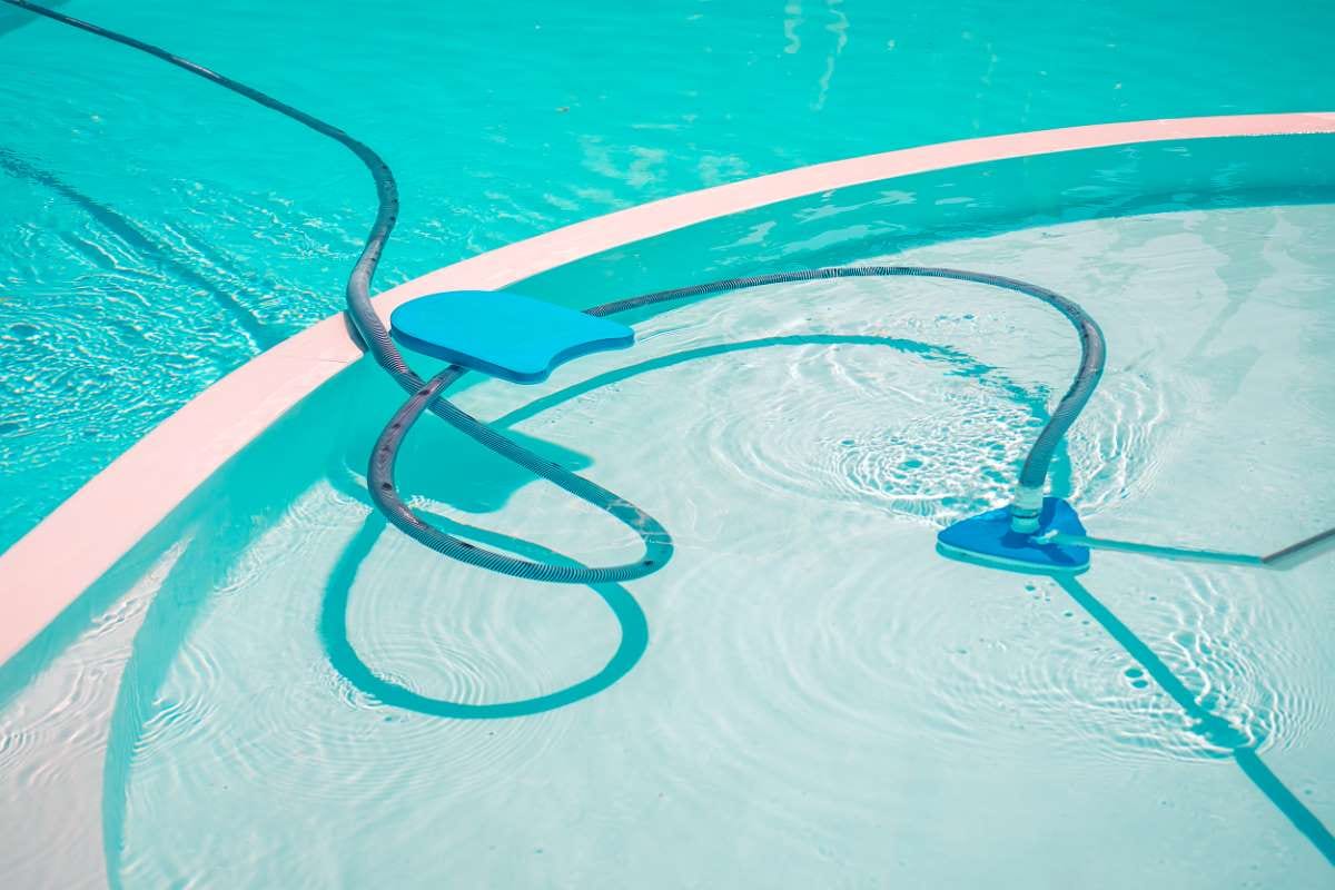 How to Use Micro-Routes for Strategic Expansion — pool service business insights