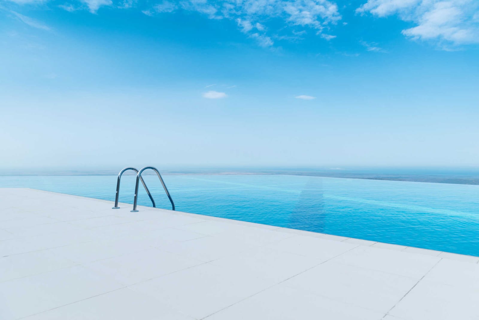 Managing Reviews and Feedback in Boynton Beach, Florida — pool service business insights