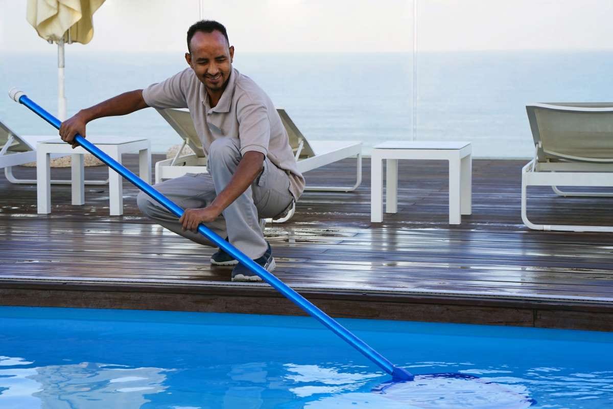 Pool Business Trends in Ellis County, Texas — pool service business insights
