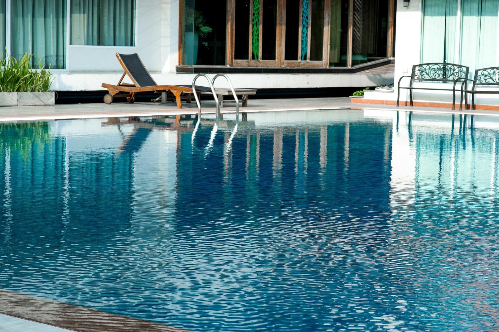 Pool Routes for Sale in Coral Springs, Florida – Maximize Your Pool Service Business — pool service business insights