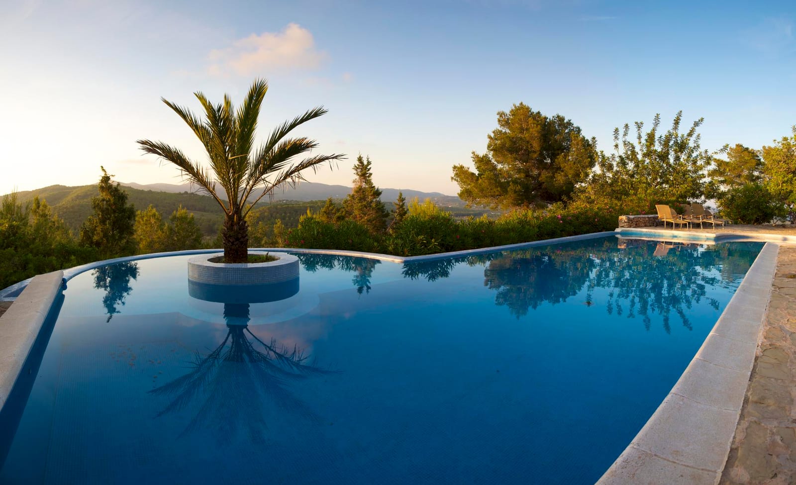 Pool Routes for Sale in Deltona, South Apopka, Doral, Hobe Sound, and Lakeland, Florida — pool service business insights