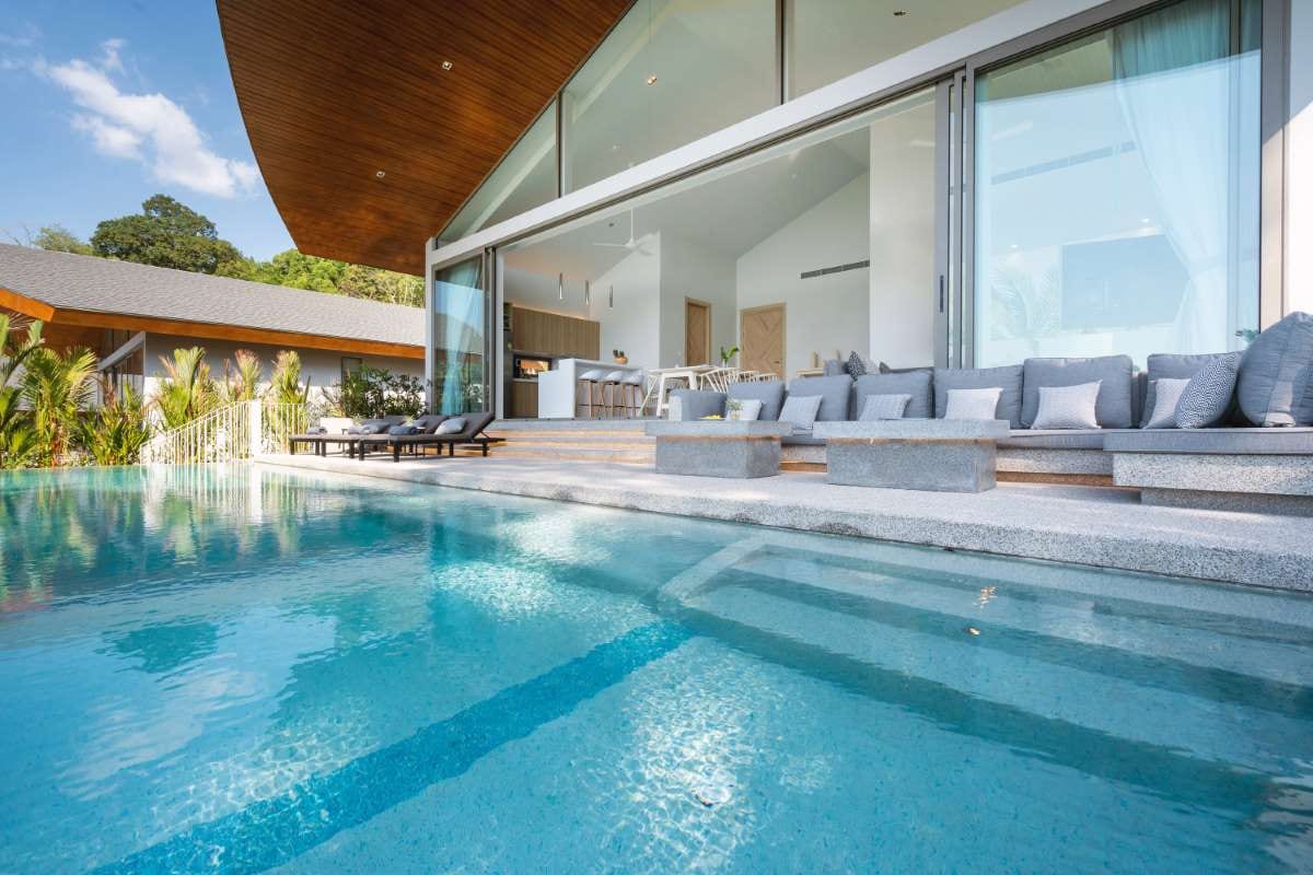 Route Downtime Recovery Plan for Johnson County, Texas — pool service business insights