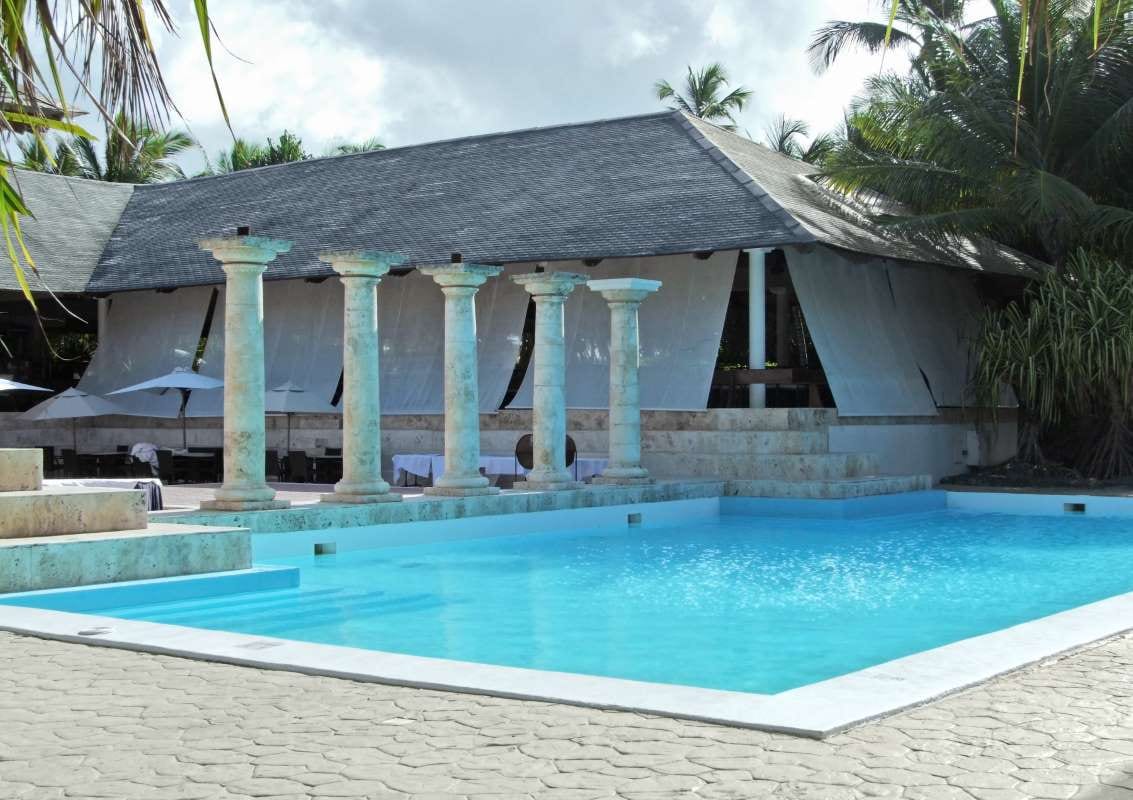 The Best Methods for Tracking Technician Productivity — pool service business insights