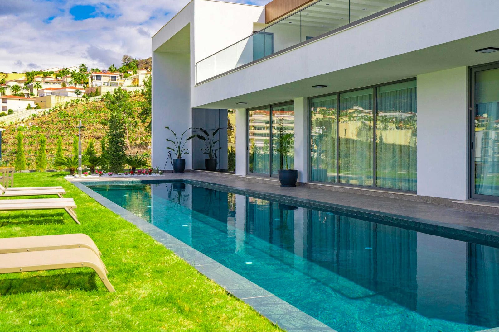 The Best Social Platforms for Pool Pros in Boynton Beach, Florida — pool service business insights