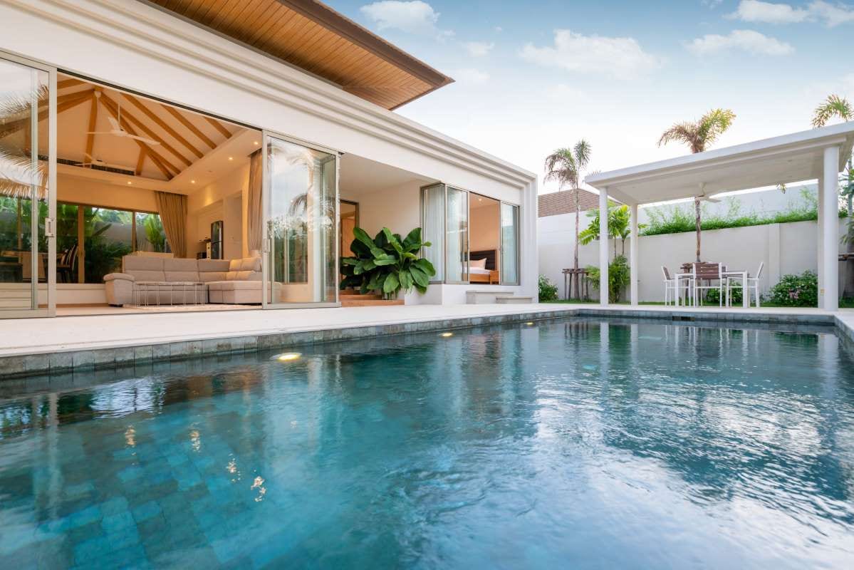 The Hidden Benefits of Seasonal Route Adjustments — pool service business insights