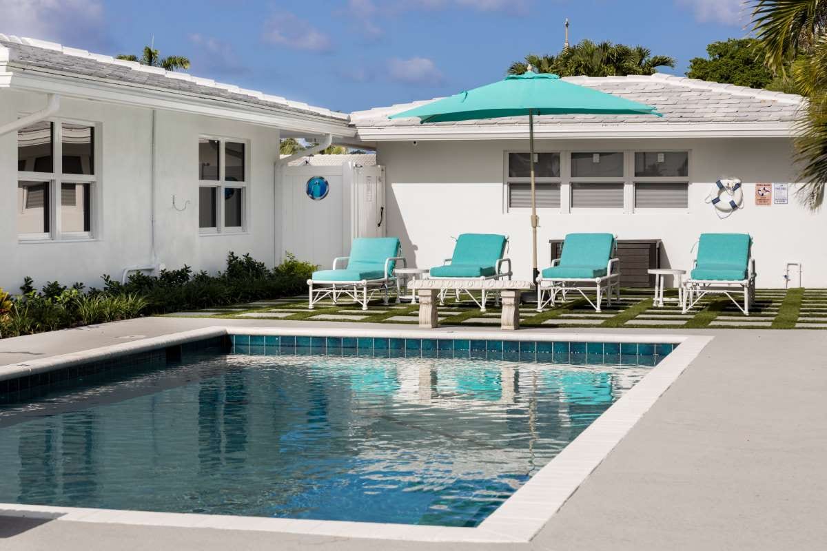 The Role of Trust in Building Long-Term Client Relationships — pool service business insights