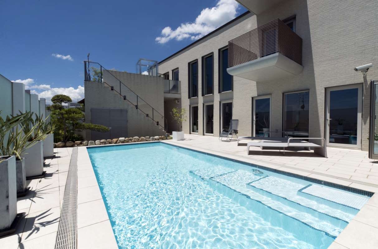 Why Calcium Hardness Increases in Evaporation-Heavy Regions — pool service business insights