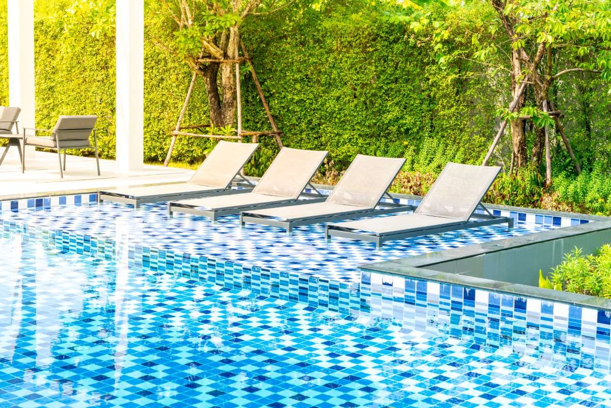 Why Many DIY Pool Start-Ups Fail in the First Week — pool service business insights
